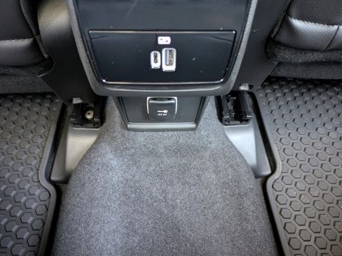 New 2026 Jeep Compass Latitude AWD/4WD image 13