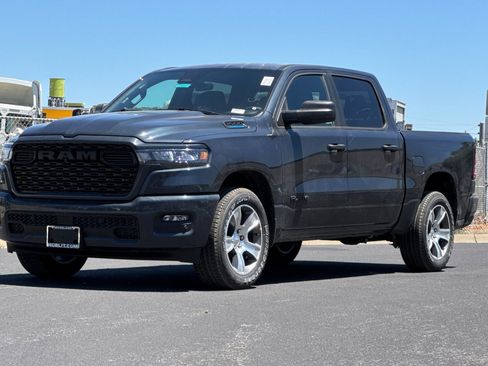 New 2026 RAM 1500 Express RWD image 7