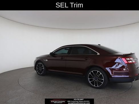 Used 2018 Ford Taurus SEL w/ Equipment Group 201A AWD/4WD image 10