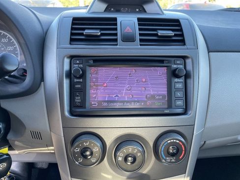 Used 2012 Toyota Corolla LE w/ Premium Pkg image 11