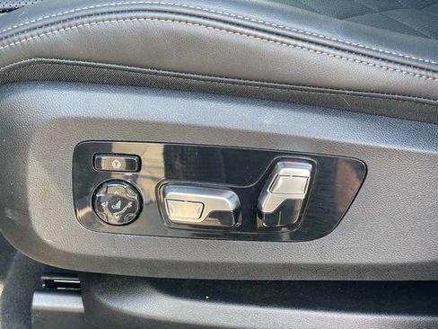 Certified 2026 BMW X6 xDrive40i w/ Climate Comfort Package image 16