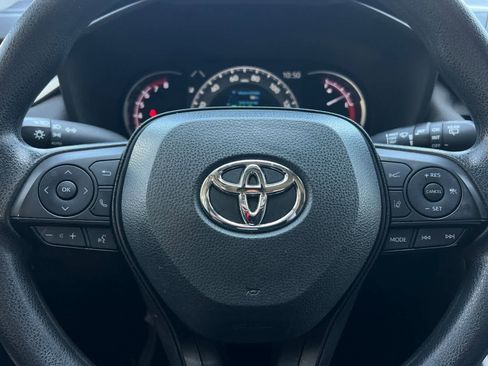 Used 2023 Toyota RAV4 XLE FWD image 24
