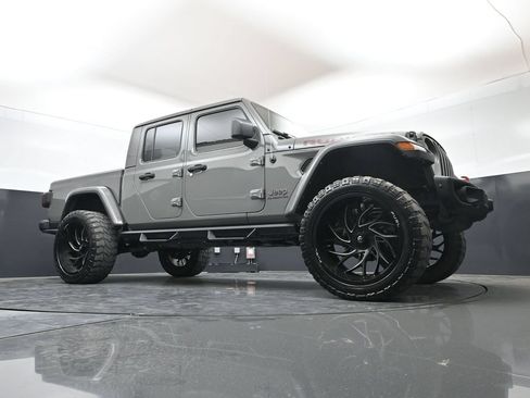 Used 2022 Jeep Gladiator Rubicon w/ LED Lighting Group AWD/4WD image 49