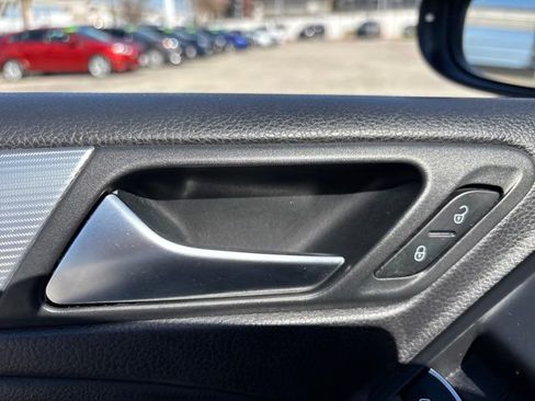 Used 2013 Volkswagen Golf R 4Motion image 18