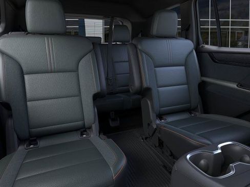 New 2026 GMC Acadia AT4 w/ Luxury Package AWD/4WD image 17