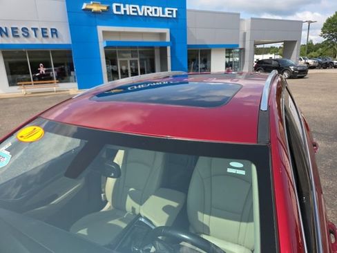 Used 2020 Buick Enclave Essence FWD image 37