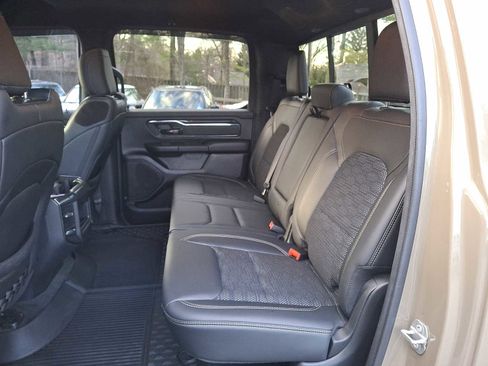 Used 2020 RAM 1500 Big Horn w/ Built-to-serve Edition image 7