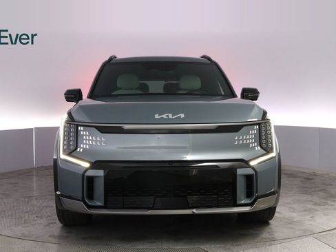 Used 2024 Kia EV9 GT-Line AWD/4WD image 12