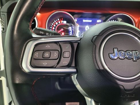 Used 2020 Jeep Wrangler Unlimited Rubicon w/ Dual Top Group image 39