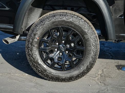 New 2026 Chevrolet Colorado Trail Boss AWD/4WD image 10