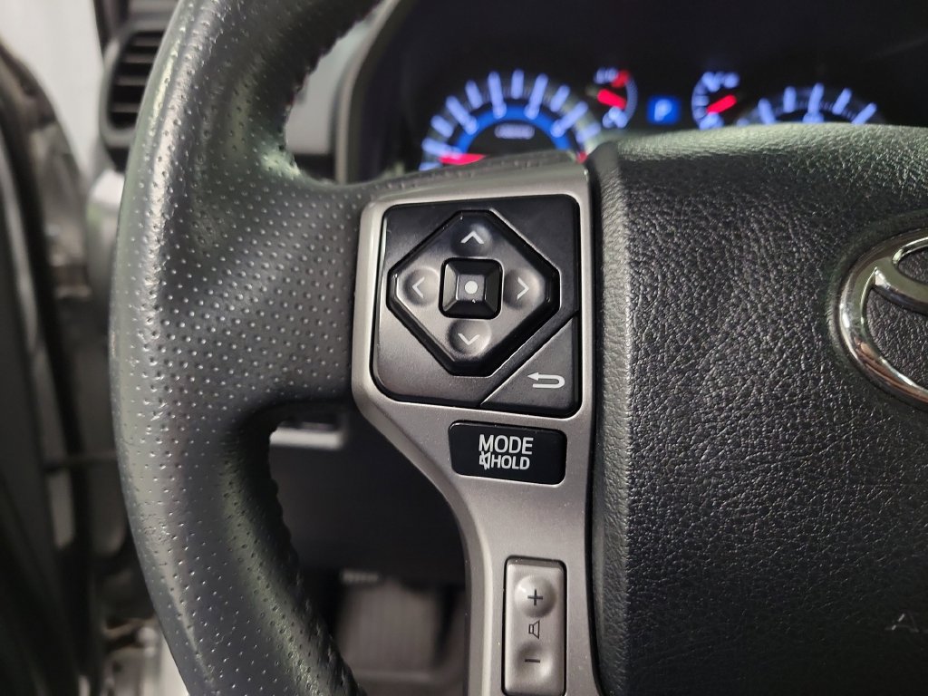 Used 2017 Toyota 4Runner Limited AWD/4WD image 24