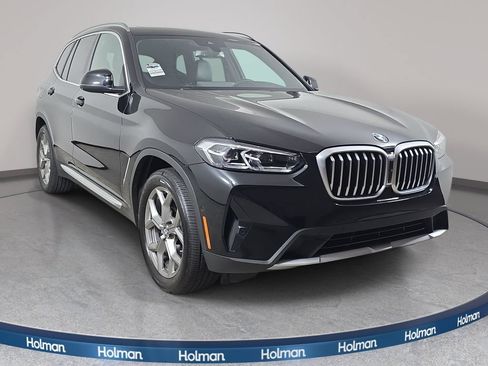 Used 2024 BMW X3 xDrive30i w/ Premium Package AWD/4WD image 3