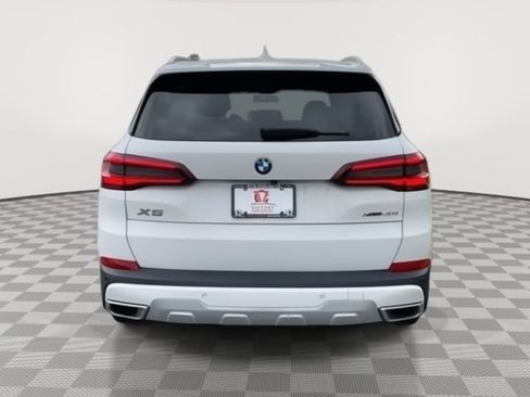 Used 2022 BMW X5 xDrive40i AWD/4WD image 6