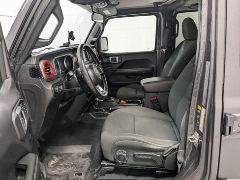 Used 2021 Jeep Wrangler Unlimited Sahara w/ Safety Group AWD/4WD image 20
