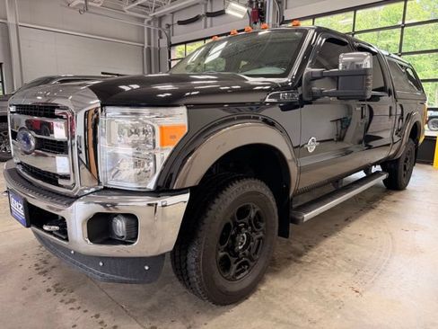 Used 2016 Ford F250 Lariat w/ Chrome Package AWD/4WD image 4