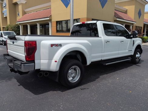 Used 2020 Ford F350 Lariat AWD/4WD image 4