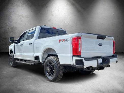 New 2026 Ford F350 XL w/ STX Appearance Package AWD/4WD image 4