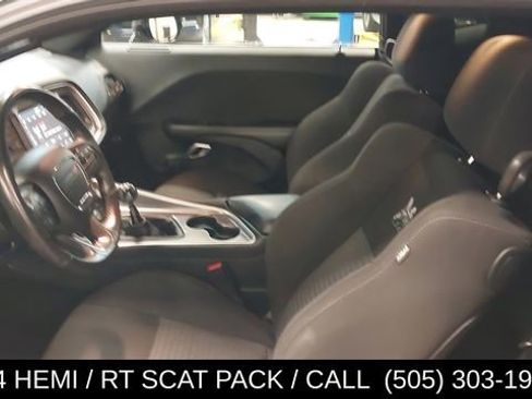 Used 2022 Dodge Challenger R/T Scat Pack RWD image 18