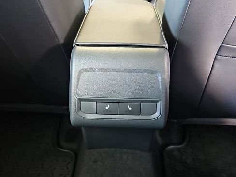 New 2026 Volkswagen Jetta SEL image 18