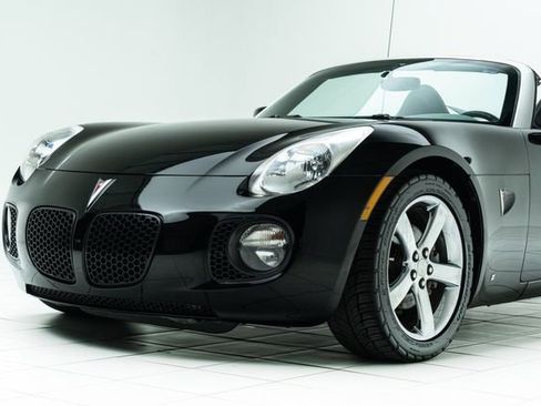 Used 2007 Pontiac Solstice GXP w/ Premium Package image 10