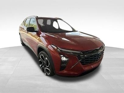 Used 2024 Chevrolet Trax RS w/ Sunroof Package