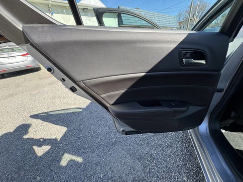Used 2019 Acura ILX image 29