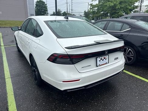 Used 2024 Honda Accord Sport image 6