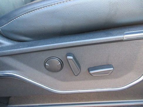 Used 2023 Ford F350 Lariat w/ Lariat Ultimate Package image 38