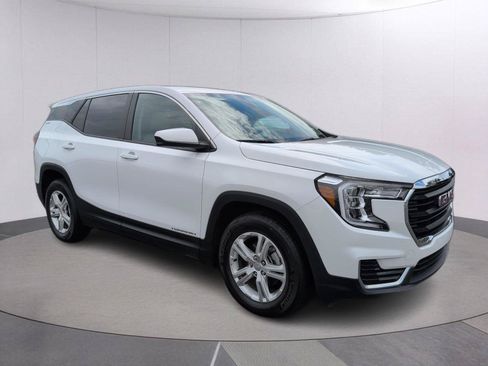 Used 2024 GMC Terrain SLE FWD image 9
