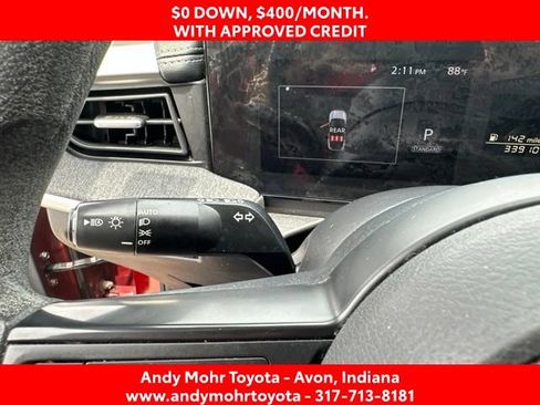 Used 2025 Nissan Kicks SV AWD/4WD image 16