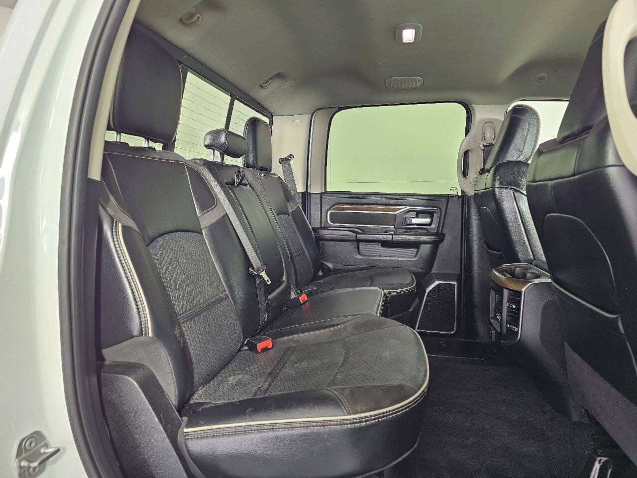 Used 2023 RAM 2500 Laramie AWD/4WD image 17