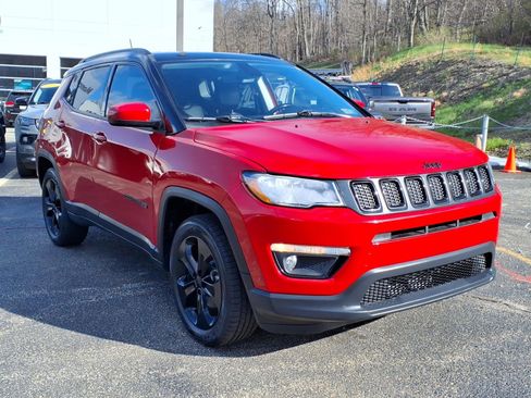 Used 2020 Jeep Compass Latitude image 6