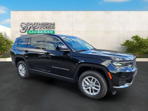 Used 2024 Jeep Grand Cherokee L Laredo w/ Luxury Tech Group I RWD image 7