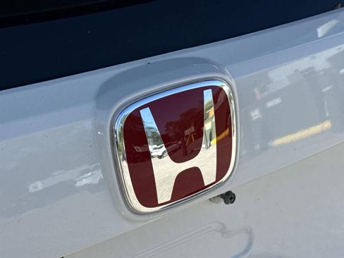 Used 2021 Honda Civic Type R image 10