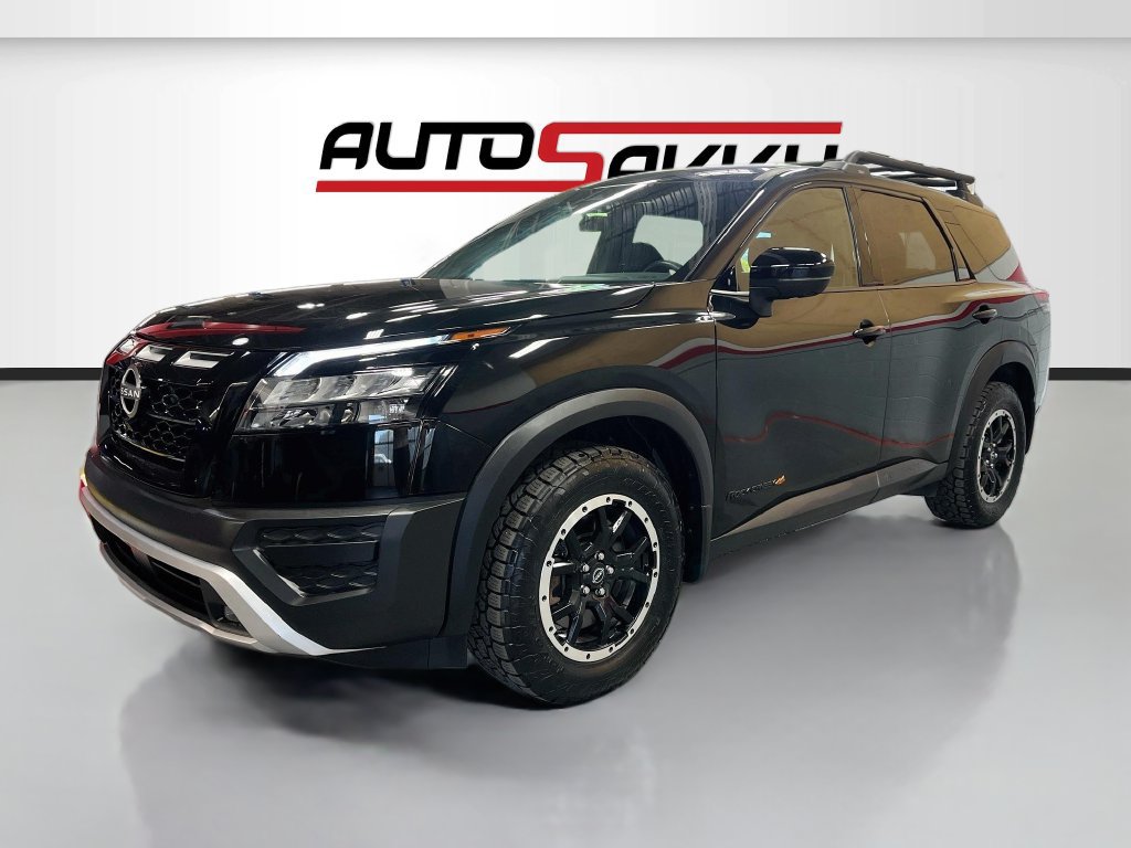 Used 2024 Nissan Pathfinder Rock Creek AWD/4WD image 3