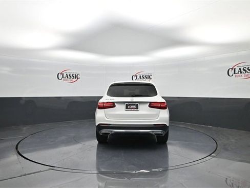 Used 2019 Mercedes-Benz GLC 300 image 8