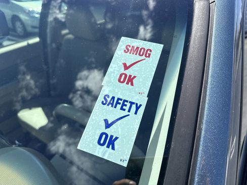 Used 2012 Ford Escape XLT image 10