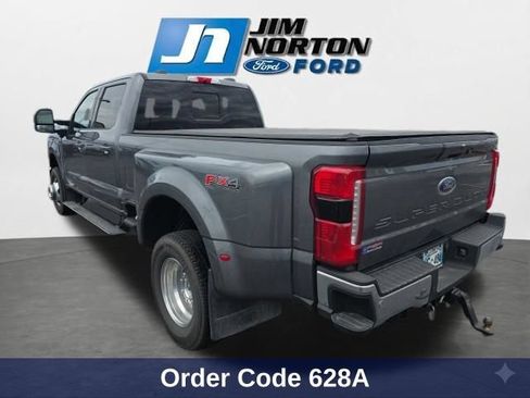 Used 2025 Ford F350 Lariat w/ Lariat Ultimate Package AWD/4WD image 7