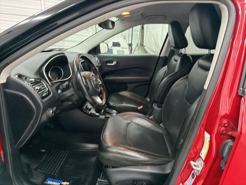 Used 2019 Jeep Compass Limited image 20