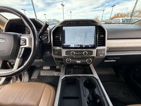 Used 2022 Ford F350 Lariat w/ Lariat Ultimate Package image 20