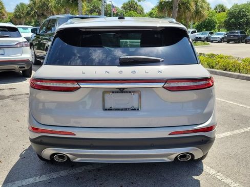 Certified 2022 Lincoln Corsair FWD image 5