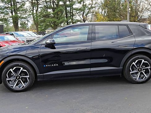 New 2026 Chevrolet Equinox EV LT image 9