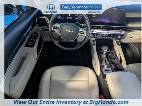 Used 2025 Kia Telluride S FWD image 19