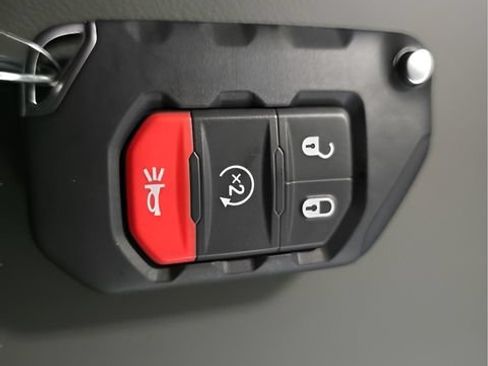 New 2026 Jeep Gladiator Mojave AWD/4WD image 33