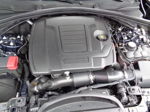 Used 2024 Jaguar F-PACE R-Dynamic S image 20