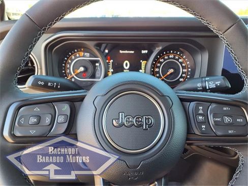 New 2026 Jeep Gladiator Mojave w/ Safety Group image 23