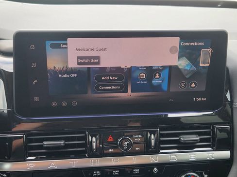 New 2026 Nissan Pathfinder Platinum FWD image 16