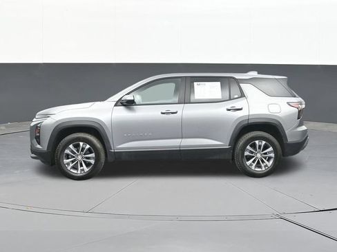 Used 2026 Chevrolet Equinox LT w/ Convenience Package II AWD/4WD image 8
