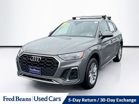 Used 2023 Audi Q5 2.0T Premium w/ Convenience Package AWD/4WD image 3
