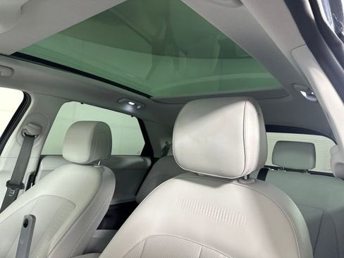 Used 2024 Hyundai Ioniq 5 Limited image 12